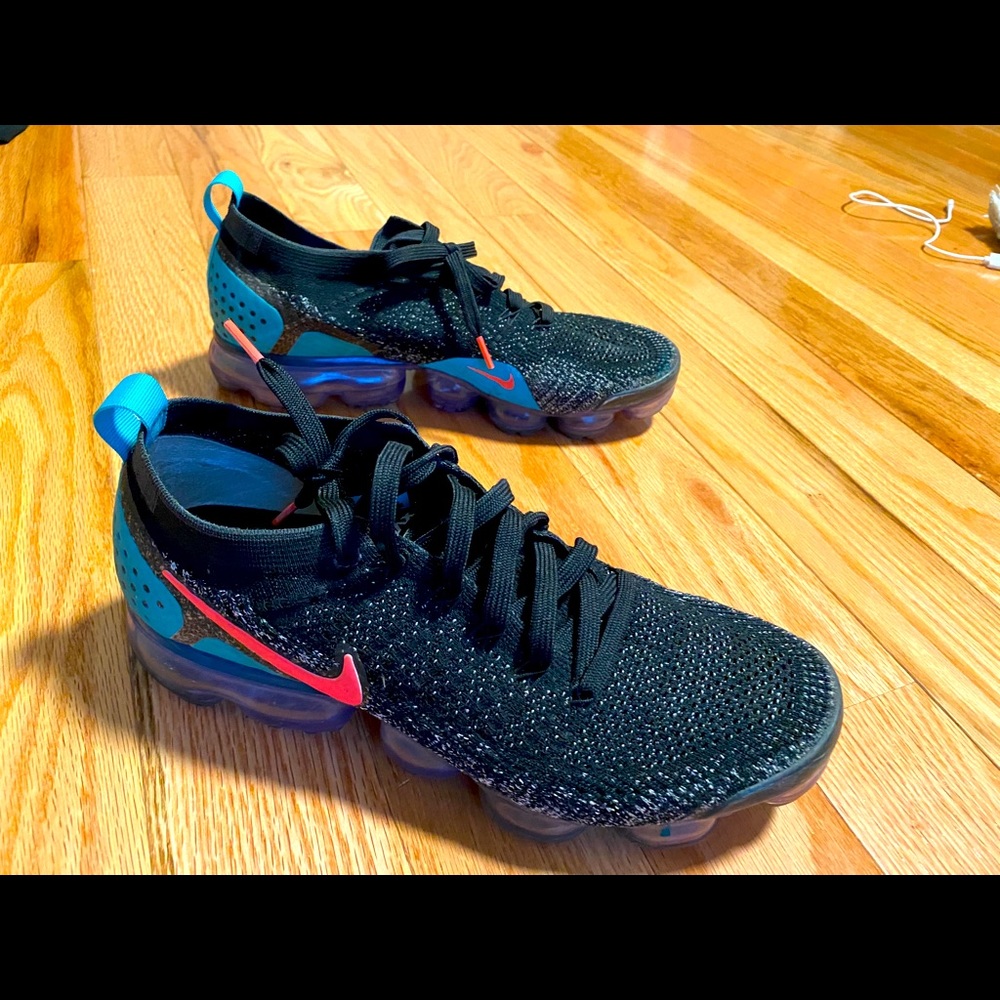 Men’s Nike vapormax size 10